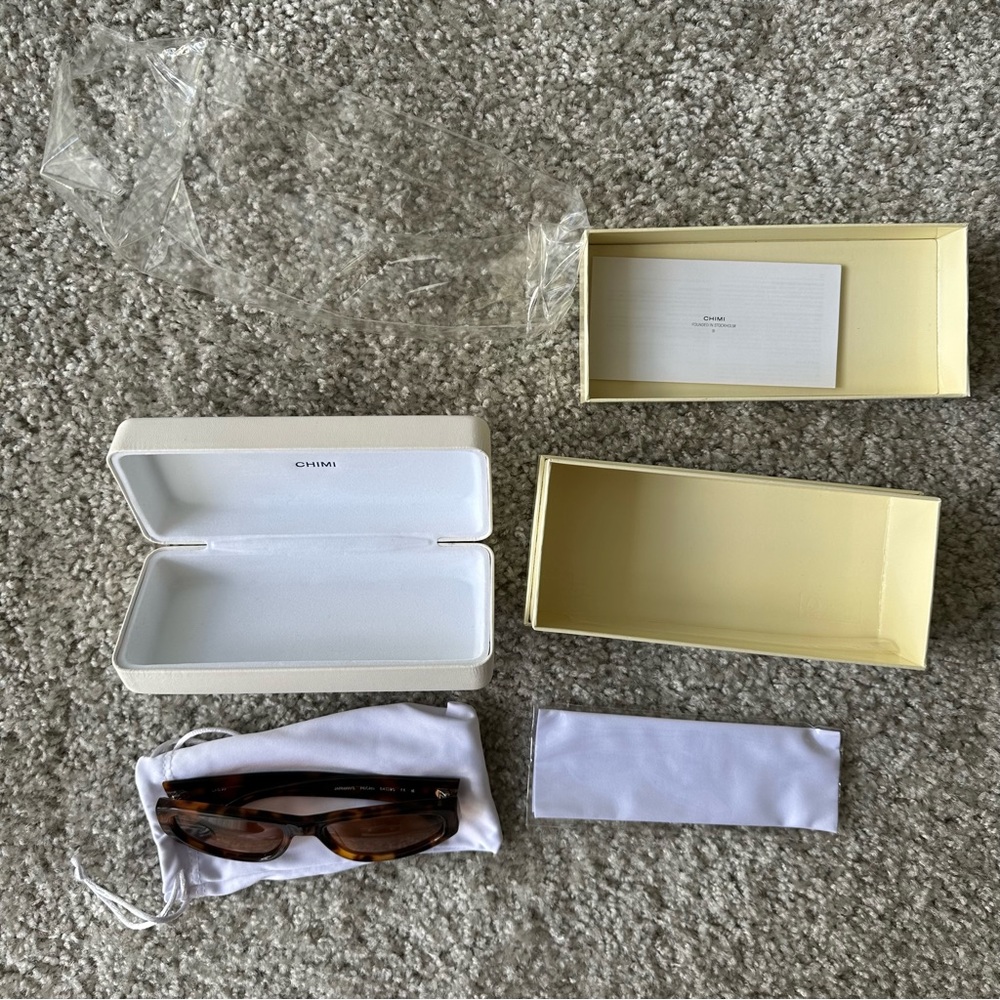 CHIMI Jarman’s Pecan sunglasses